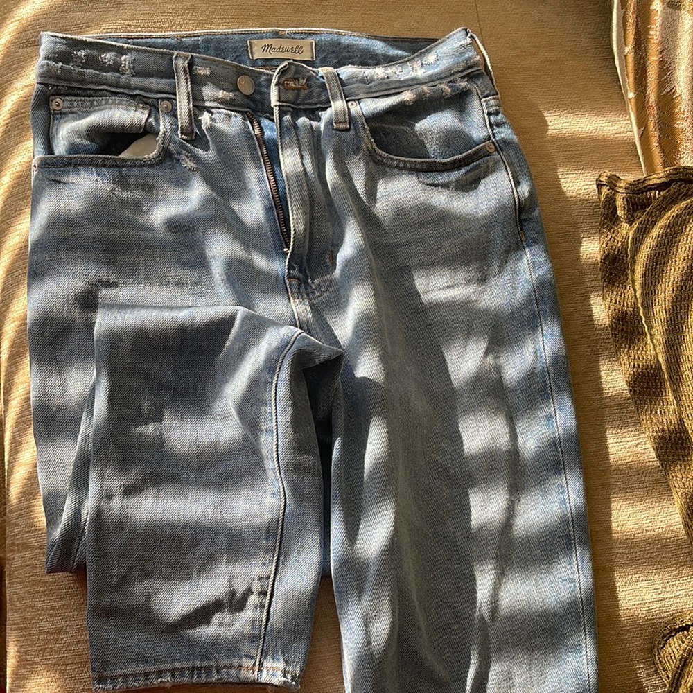 Madewell Mom Jean like new size 27